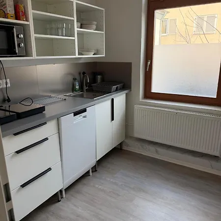 Appartement Bis Zu 5 Personen Mit Separaten Zimmern Stuttgart