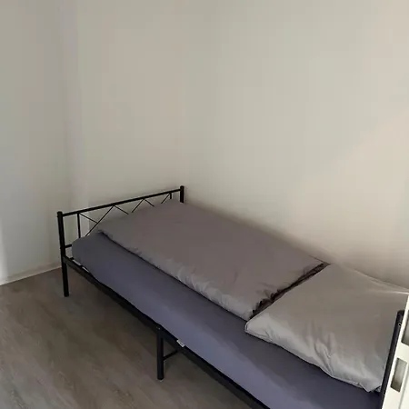 Apartment Bis Zu 5 Personen Mit Separaten Zimmern Stuttgart