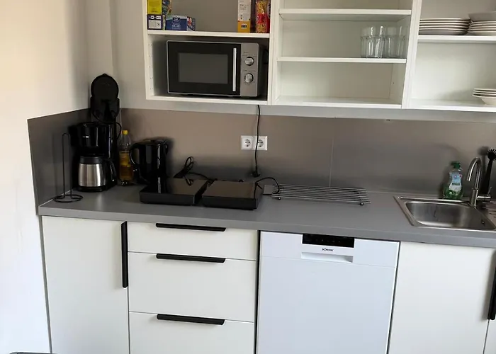 Apartment Bis Zu 5 Personen Mit Separaten Zimmern Stuttgart